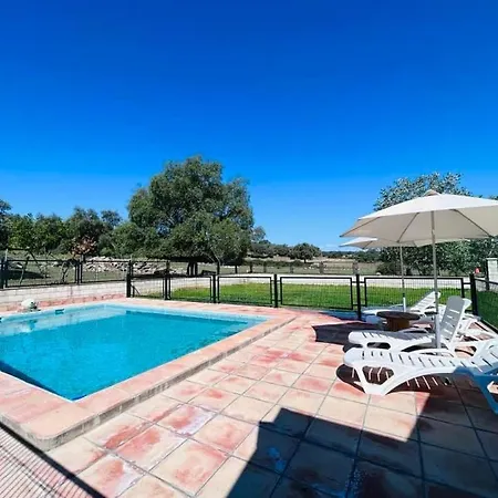Chalet La Charquera El Pedroso